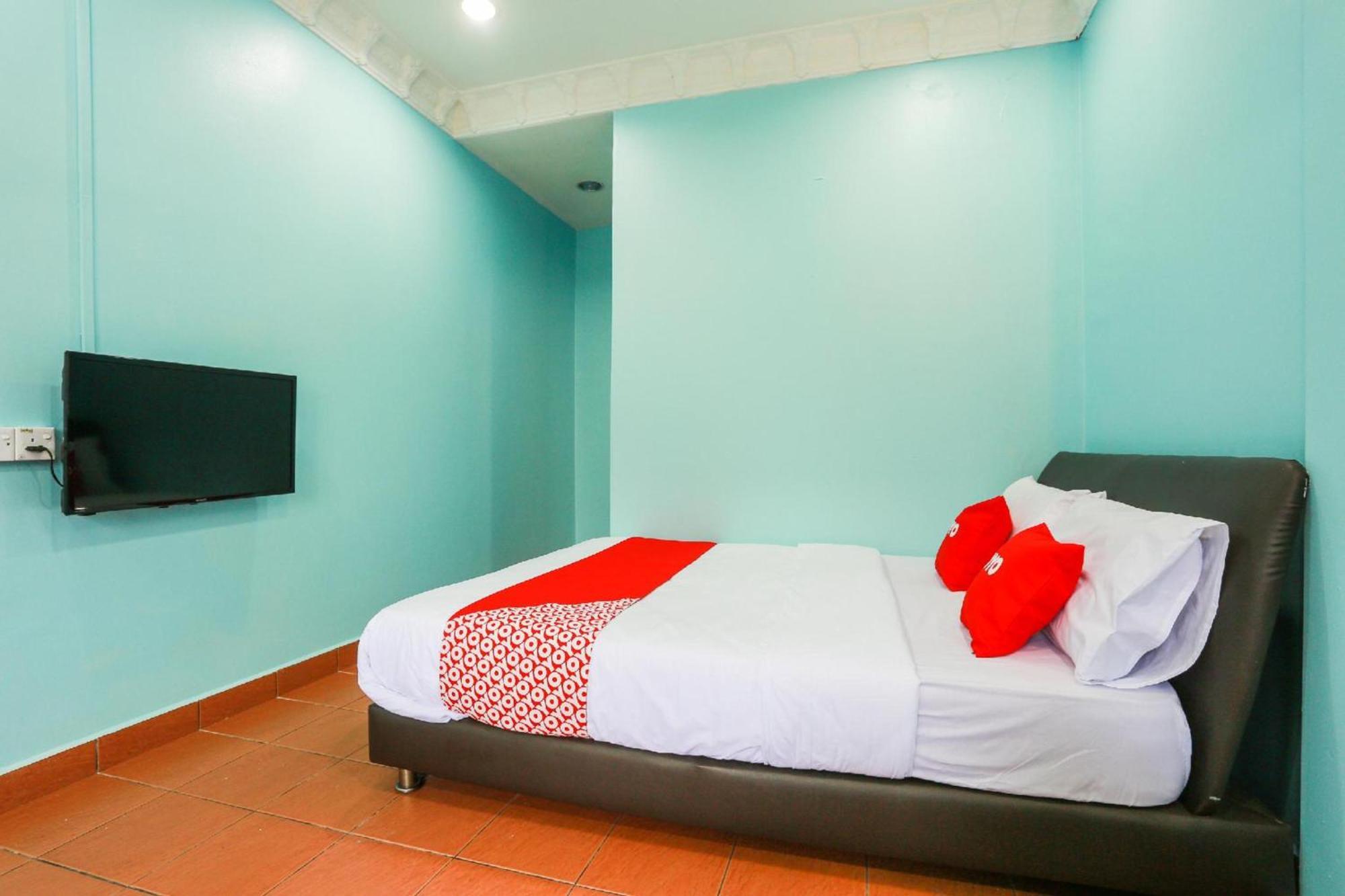 Oyo 44094 Bangi Lanai Hotel Kültér fotó