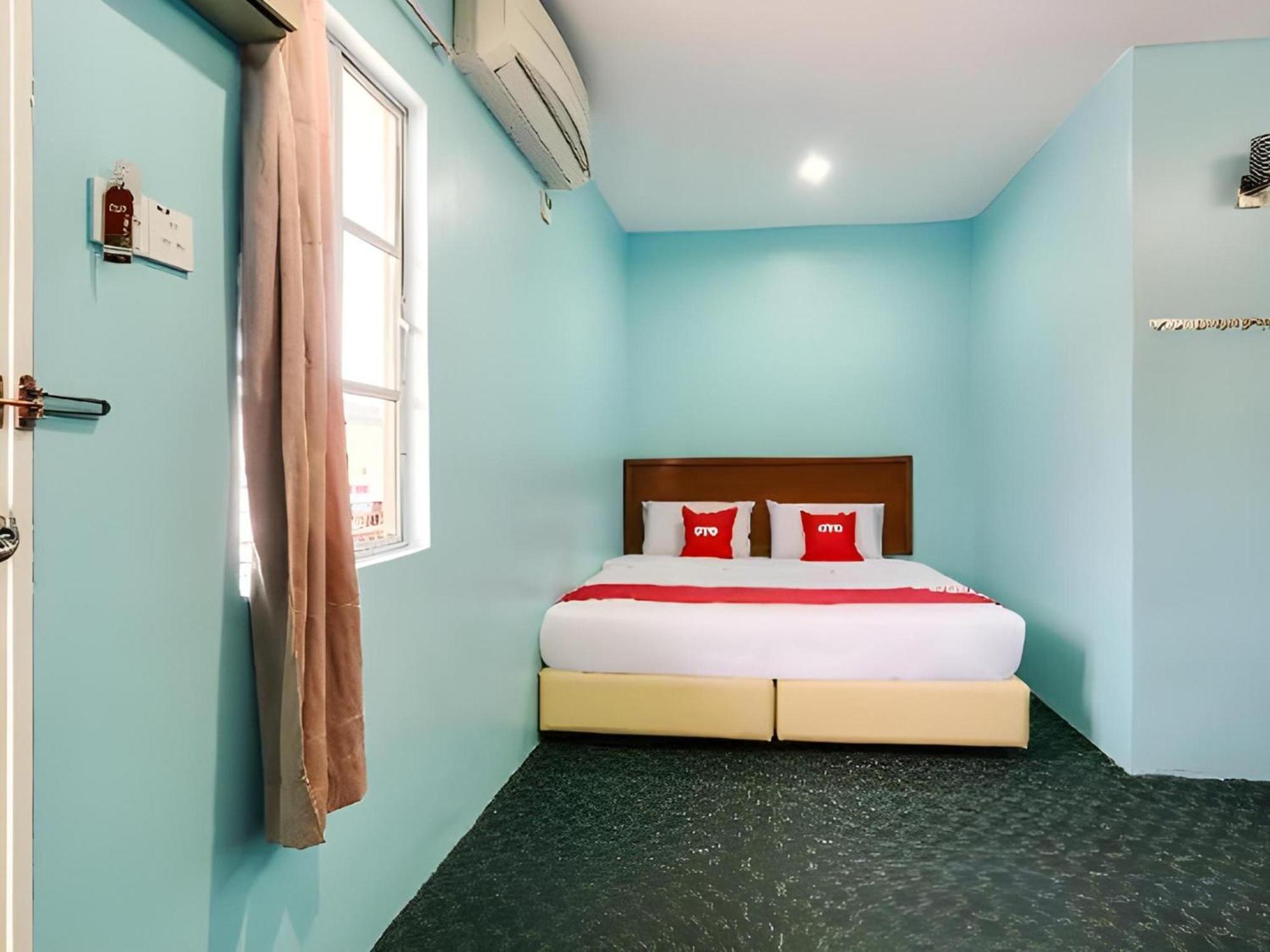 Oyo 44094 Bangi Lanai Hotel Kültér fotó