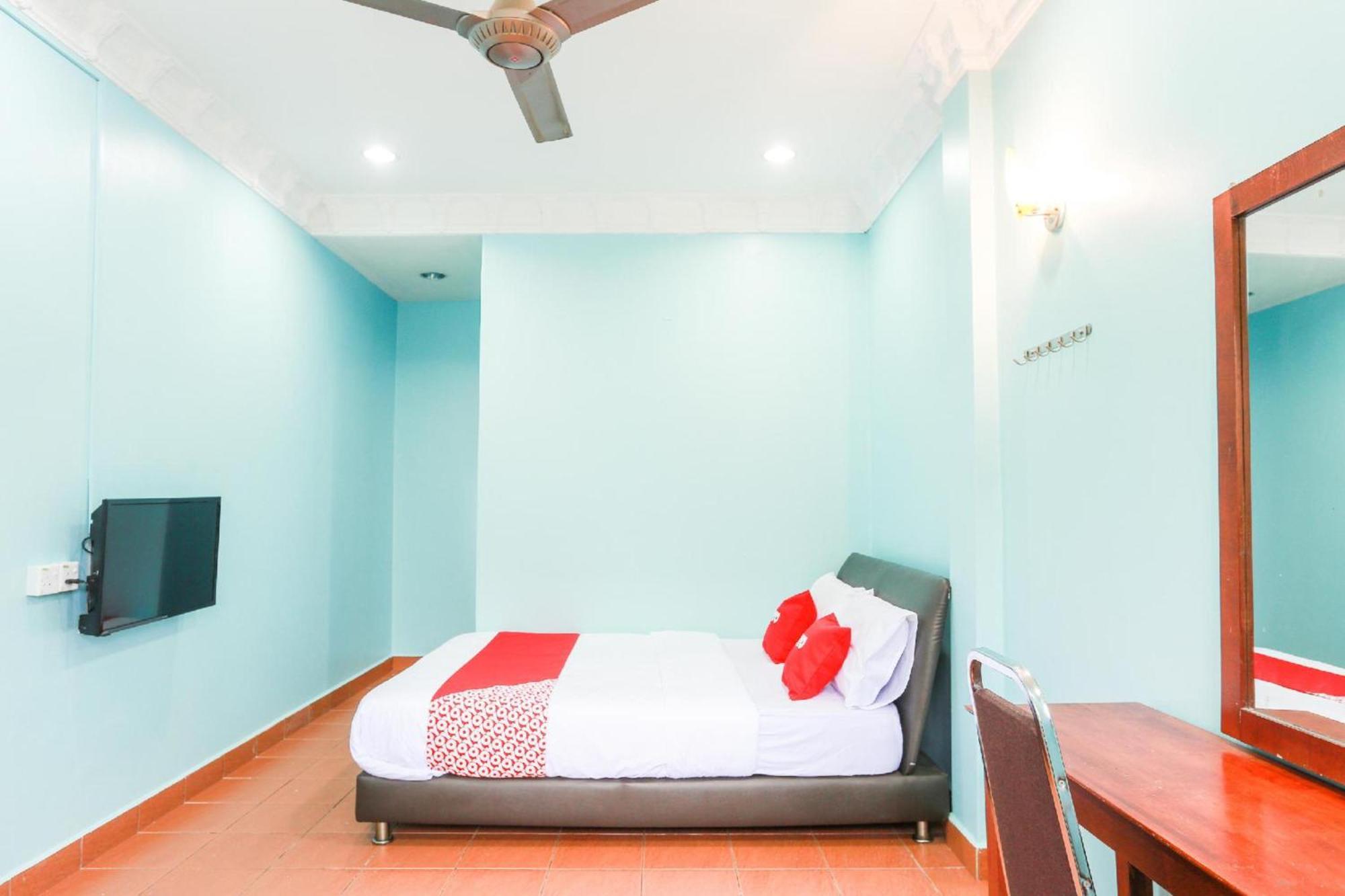 Oyo 44094 Bangi Lanai Hotel Kültér fotó