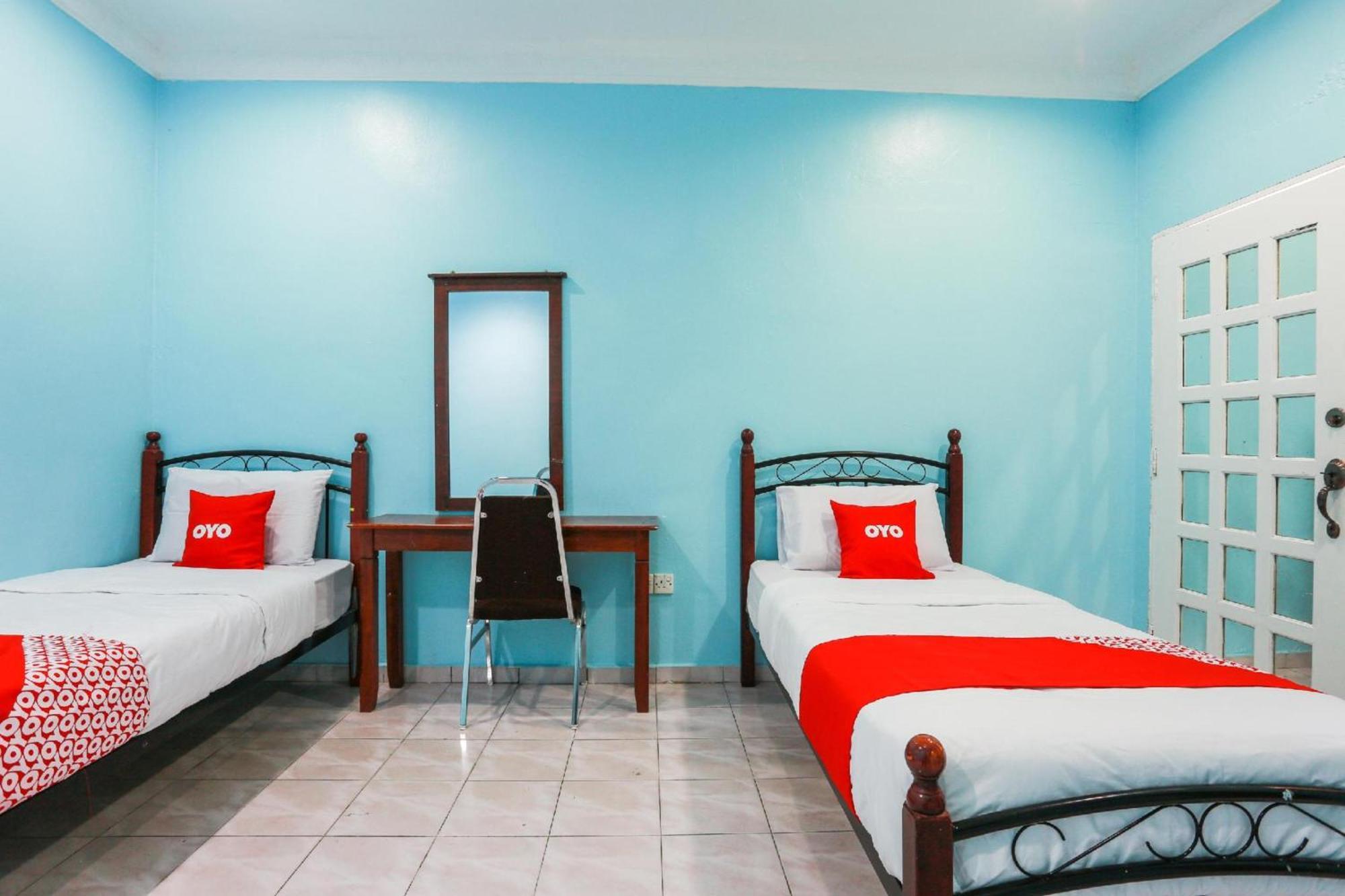 Oyo 44094 Bangi Lanai Hotel Kültér fotó