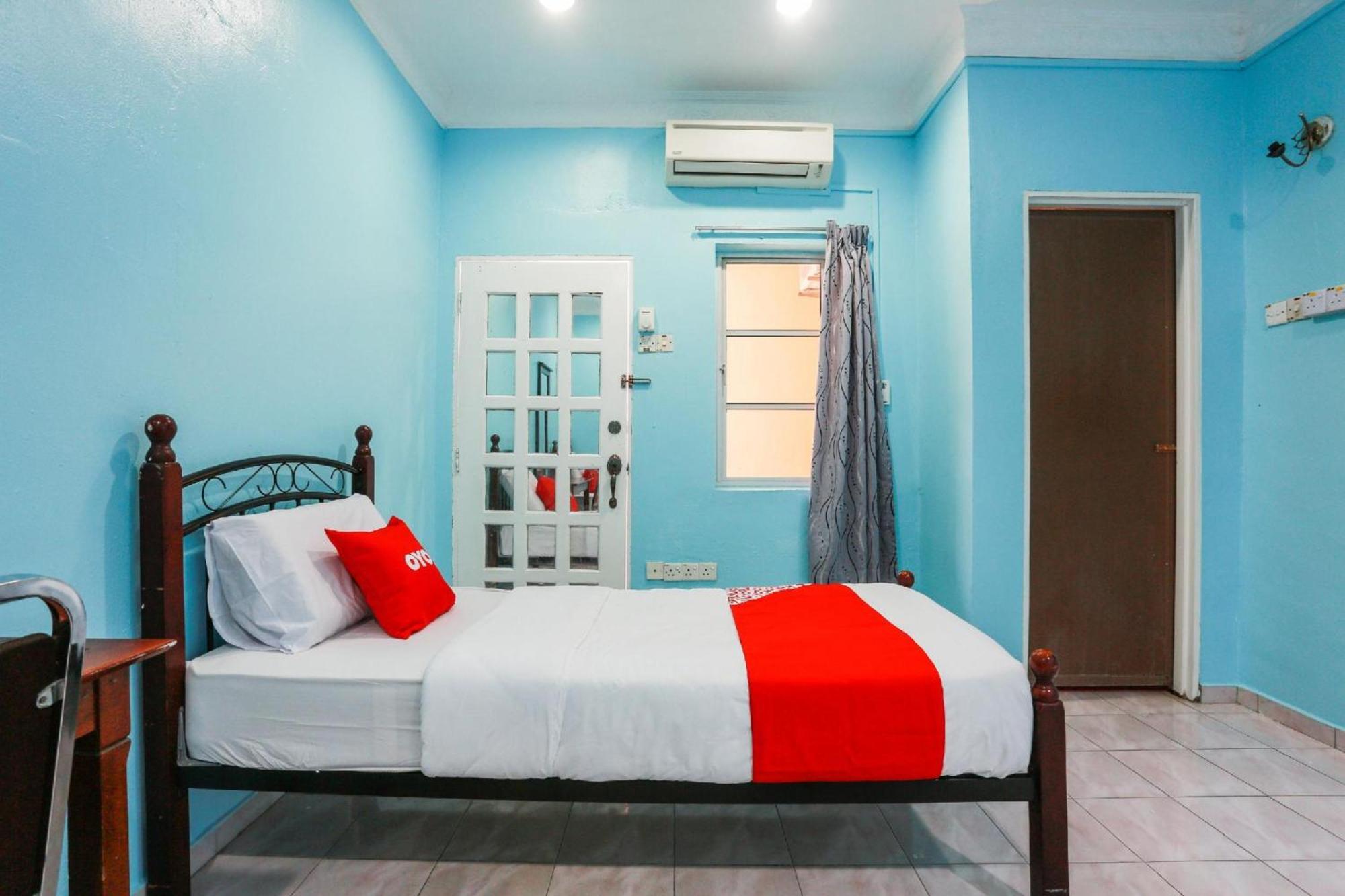 Oyo 44094 Bangi Lanai Hotel Kültér fotó